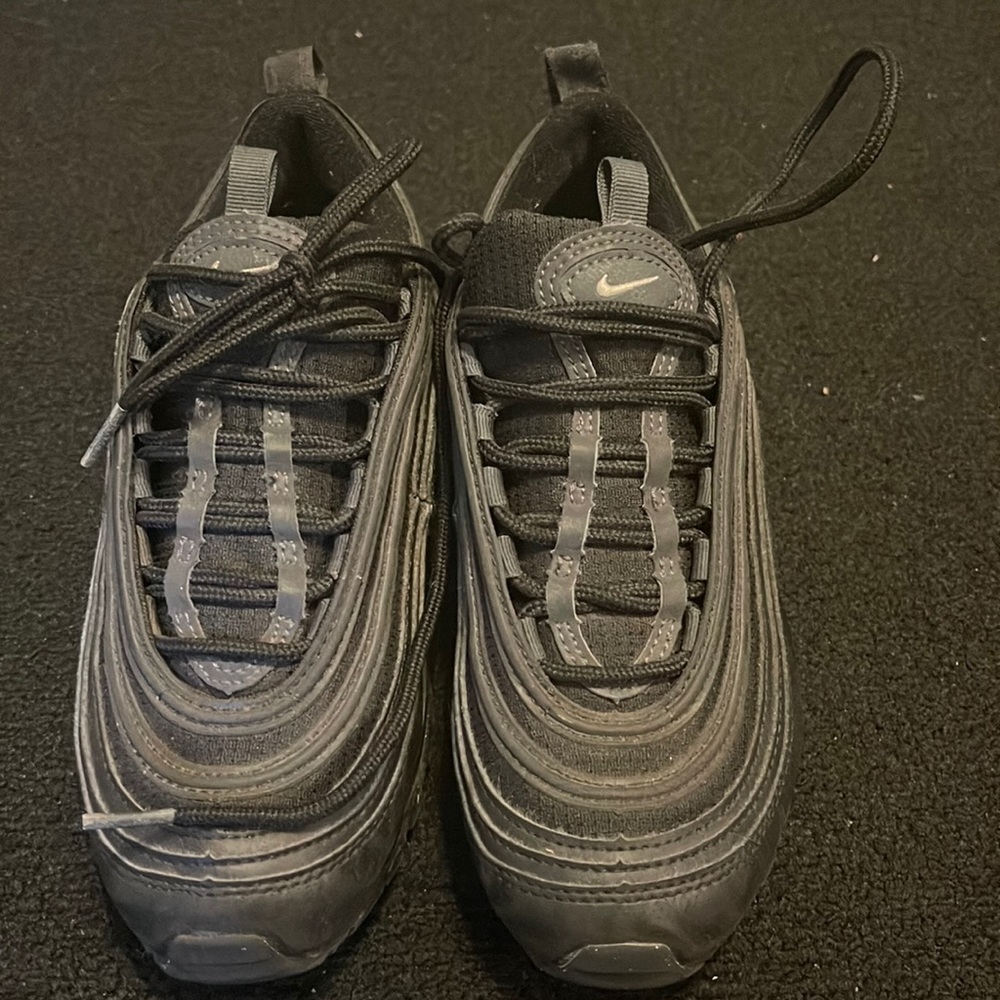 Kids Nike air max size 4y